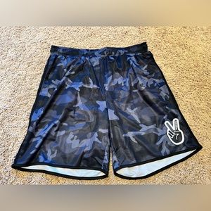 Deuce Shorts XL **like new**
